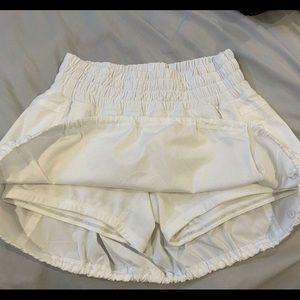 LULULEMON skort like new